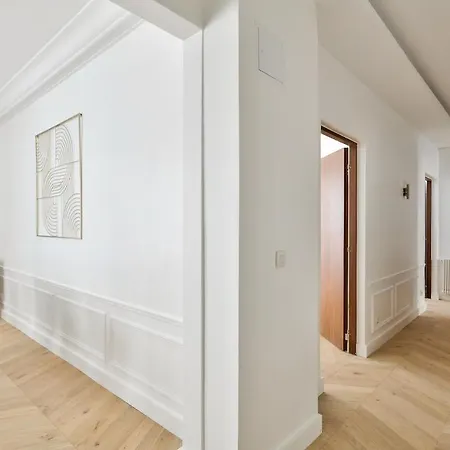 Mobility Lease - 16 - Renovated París